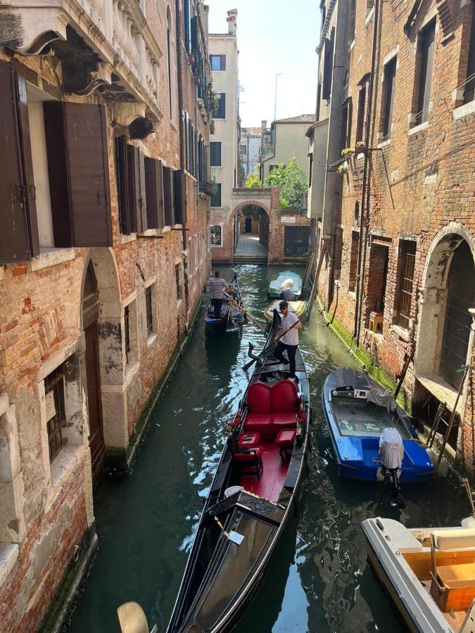 Immobiliare Nk Palazzo Bonvicini Apartman Velence Kültér fotó